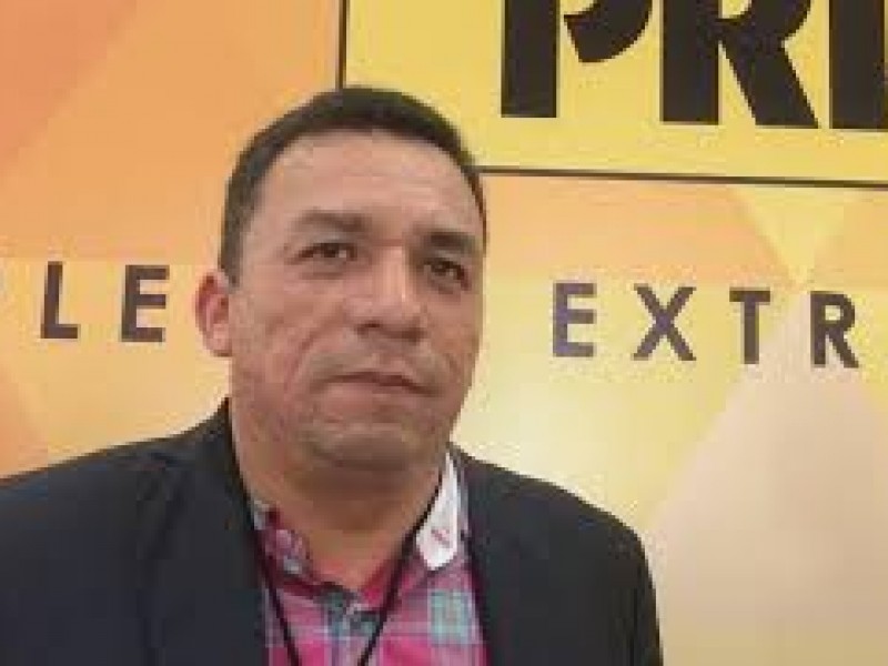 Pide PRD renuncia de Hipólito