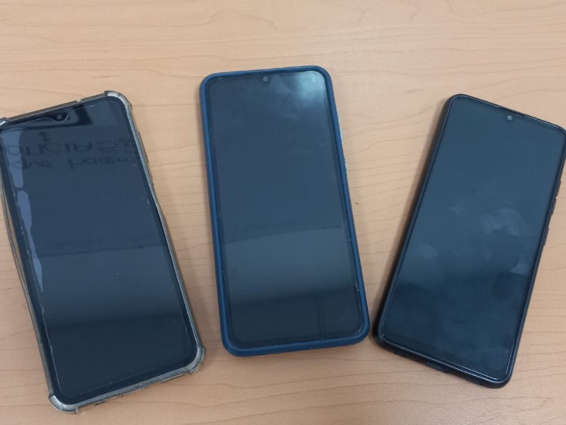 ¿Por que prohibir celulares en escuelas?