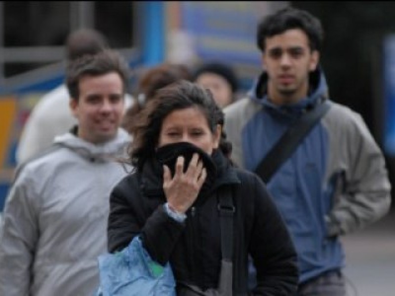 Piden a ciudadanía implementar medidas de autoprotección ante bajas temperaturas