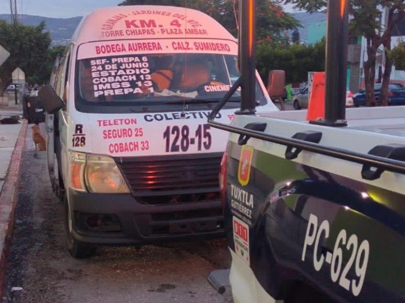 Piden a ciudadanía no arriesgar su vida viajando paradas en colectivos