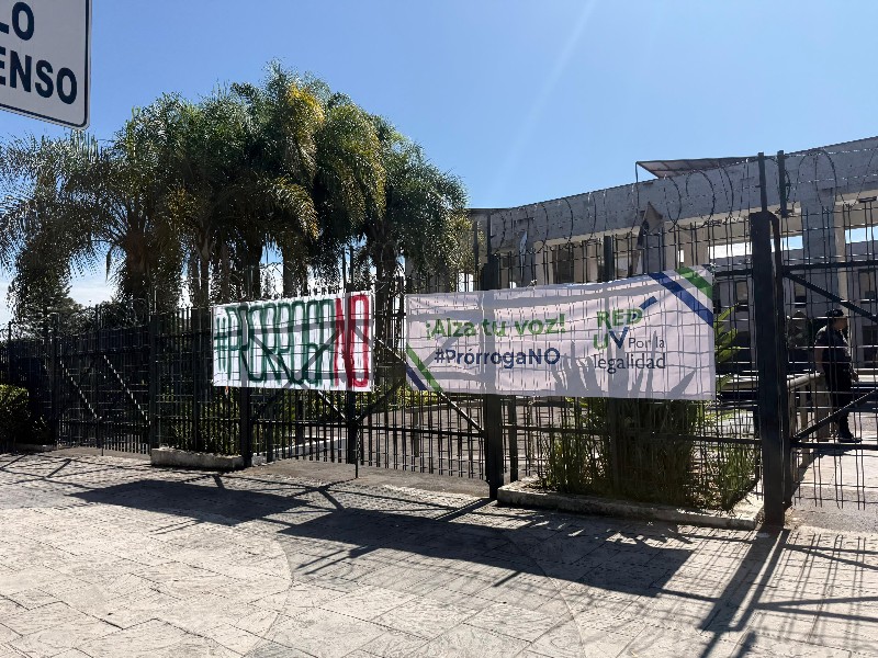 Piden a Congreso intervenir en prórroga del Rector de la UV