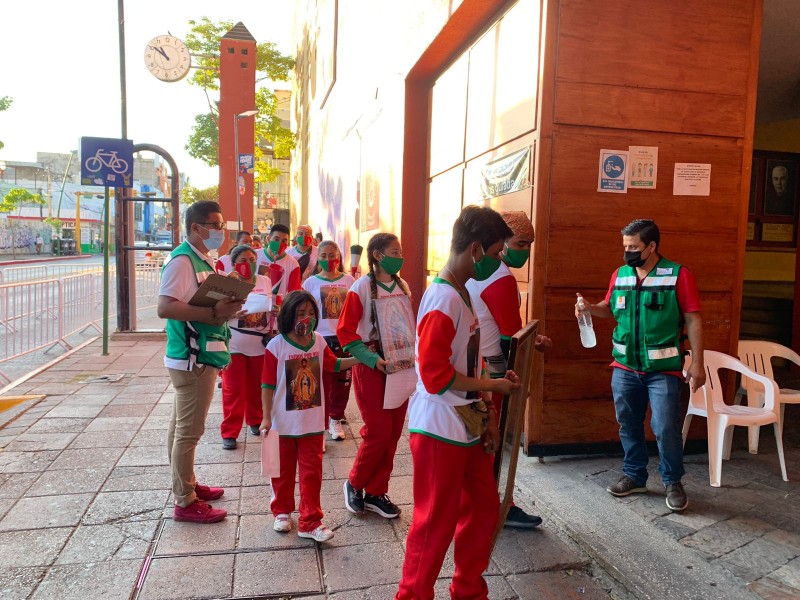 Piden a peregrinos no propiciar incendios con antorchas.