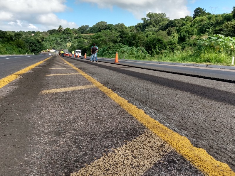 Piden a turistas tomar precauciones durante viaje en carretera