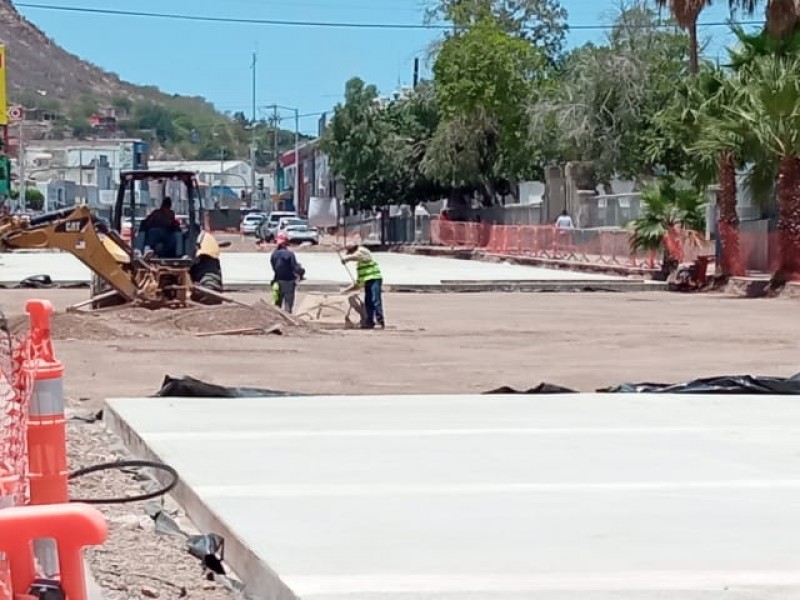 Piden agilicen trabajos en obra de rehabilitación en la Serdán