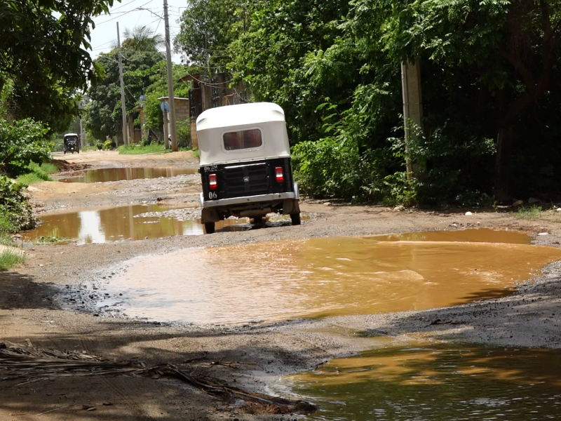 Piden atención a calles dañadas por lluvias en Tehuantepec