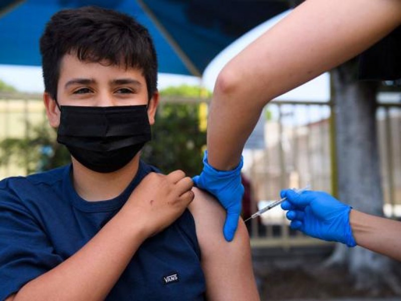 Piden capacitación a vacunadores de menores con comorbilidades