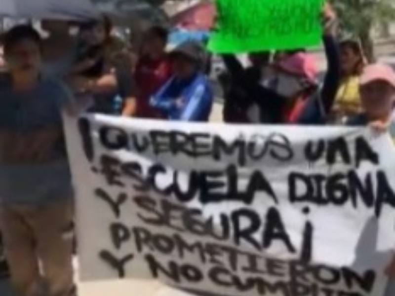 Piden clases a distancia ante inseguridad en Las Joyas