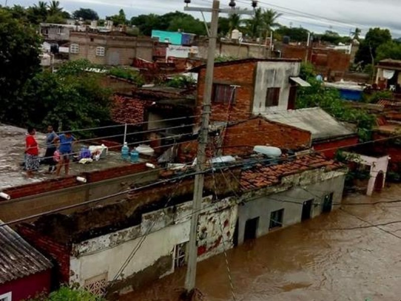 Piden damnificados condonacion de deudas a CFE