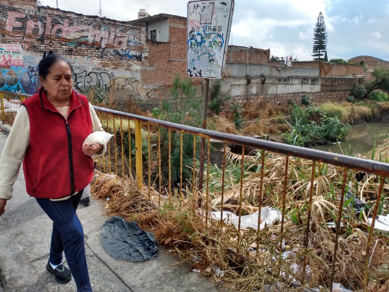 Piden embovedar arroyos en León