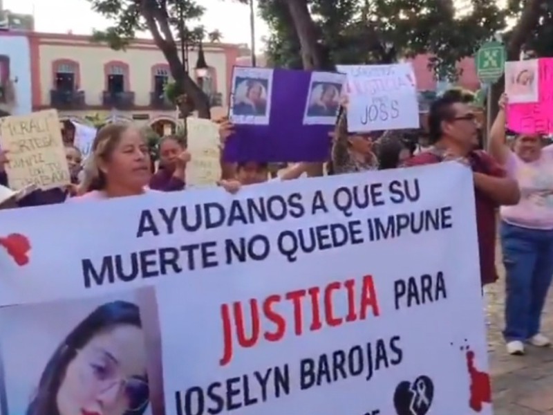 Piden en Atlixco justicia para Joselyn Barojas Piden en Atlixco justicia para Joselyn Barojas