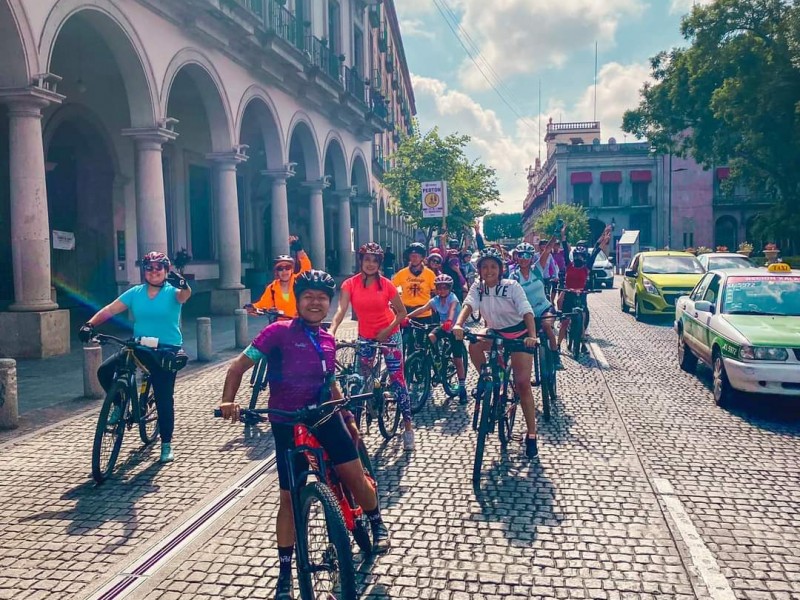 Piden incentivar uso de bicicleta; es más segura para mujeres