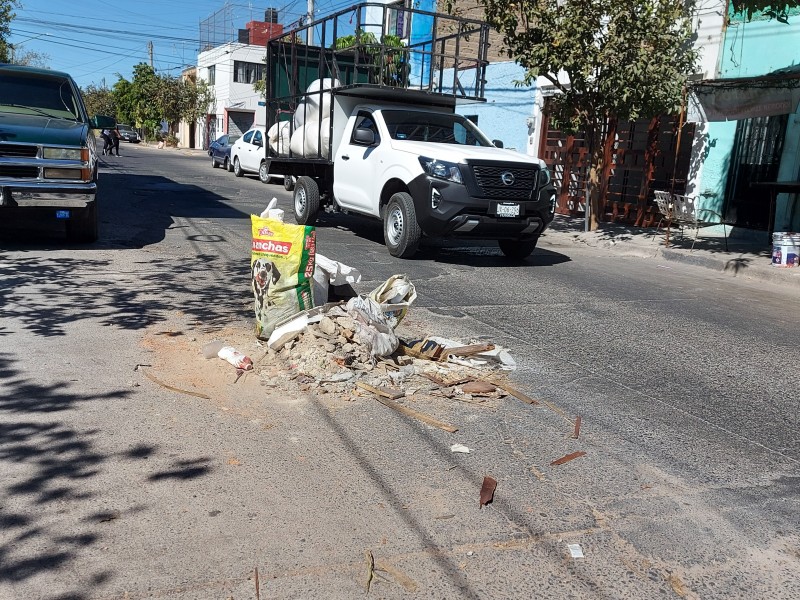 Piden les tapen bache en la colonia Agustín Yáñez