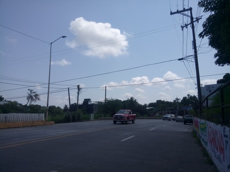 Piden mayor iluminación para Avenida Las Américas