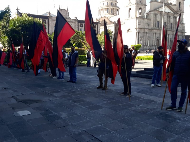 Piden presupuesto para educación en Edomex