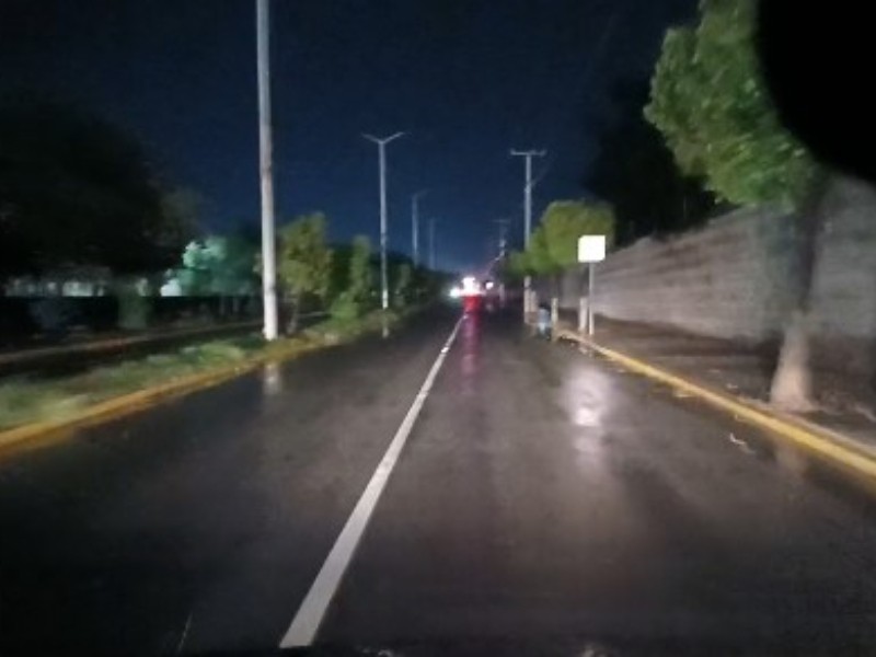 Piden reparación de alumbrado en Via Puebla