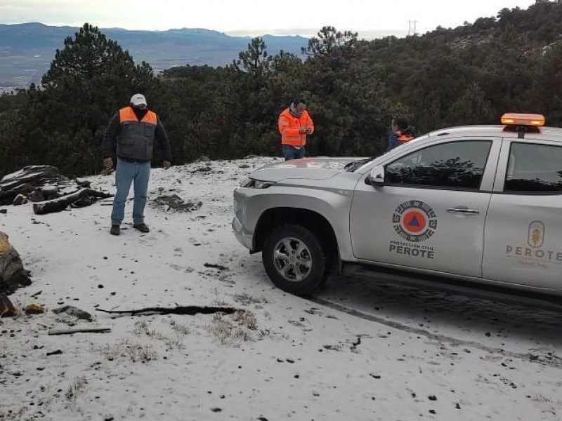 Piden tomar medidas tras nevada en el Cofre de Perote