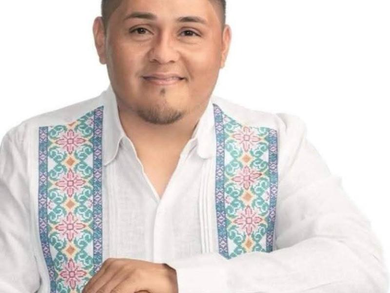 Pierde la vida el alcalde de Huamuxtitlán al manipular un arma