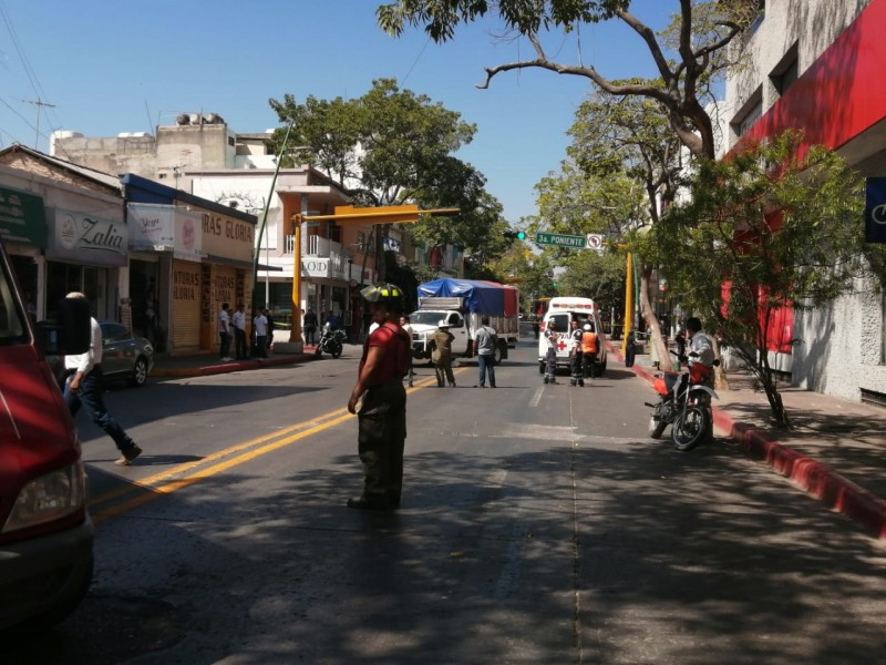 Pierde la vida mujer embestida en avenida central