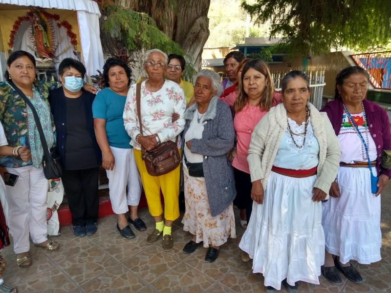 Pierden caso ante conciliación parteras despedidas del IMSS