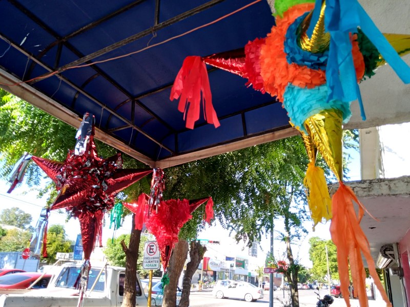 Piñatas navideñas, un símbolo de la cultura mexicana