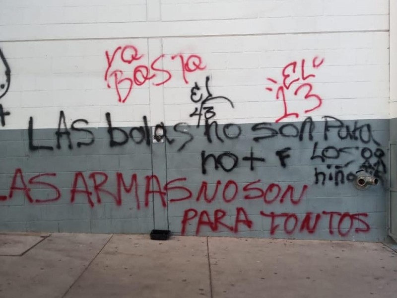 Pintan Guaymas por muerte de niños en Sonora