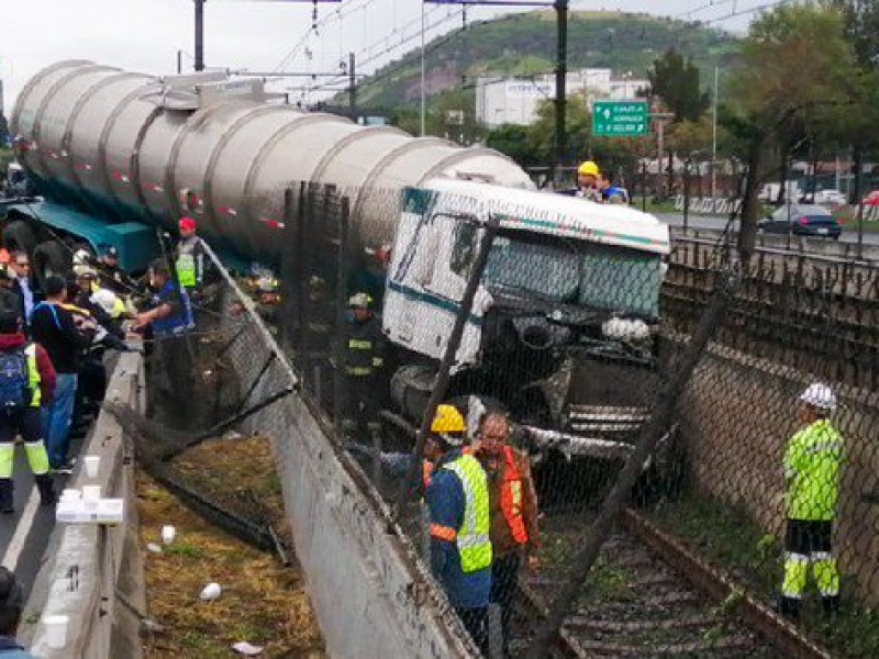 Pipa choca contra línea A del Metro