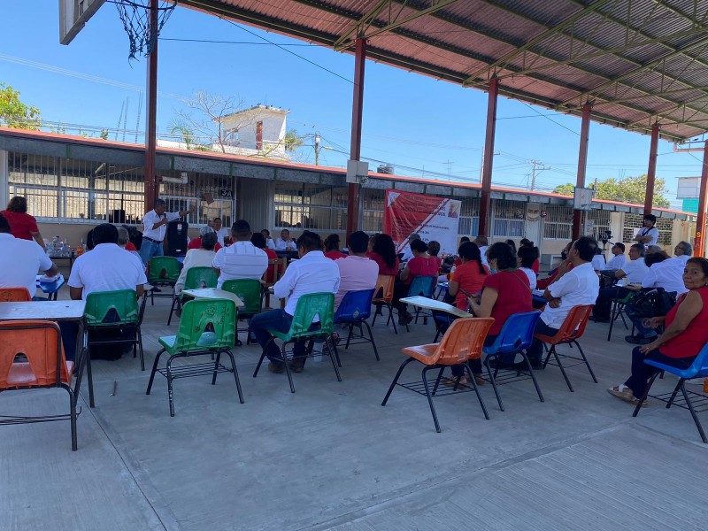 Planillas exponen deficiencias laborales y sindicales de docentes