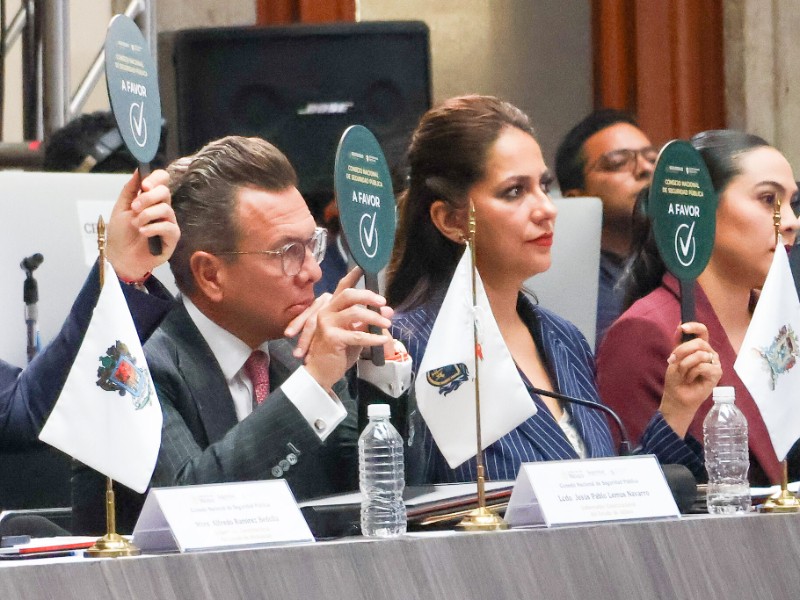 Plantea gobernador Pablo Lemus necesidad de mayor seguridad en centrales camioneras