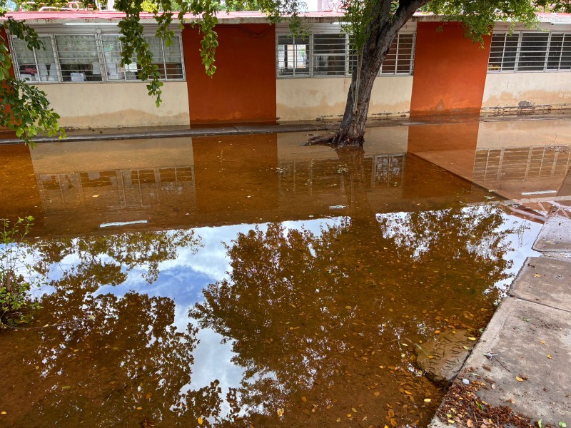 Planteles en Ahome sufren afectaciones por Raymond: no todas podrán regresar mañana