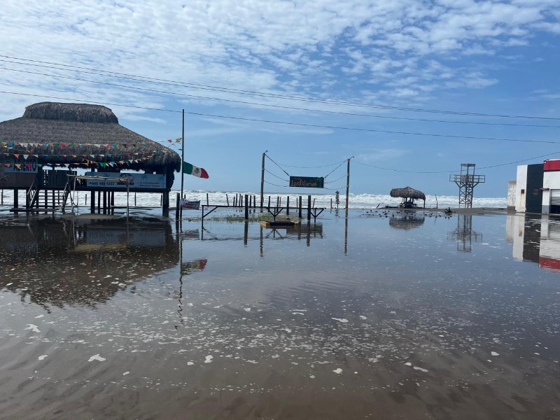Playas de Guasave continuarán cerradas por alto oleaje este fin de semana