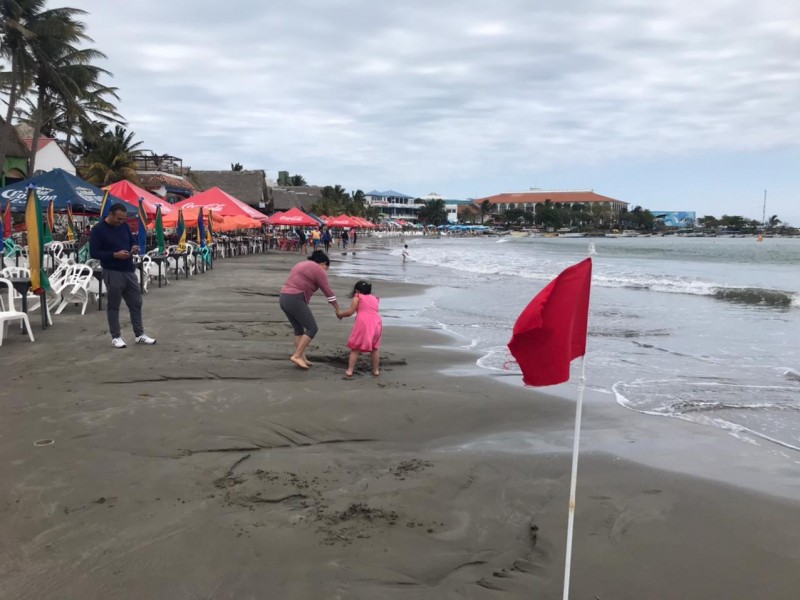 Playas de Veracruz cerradas por evento de norte