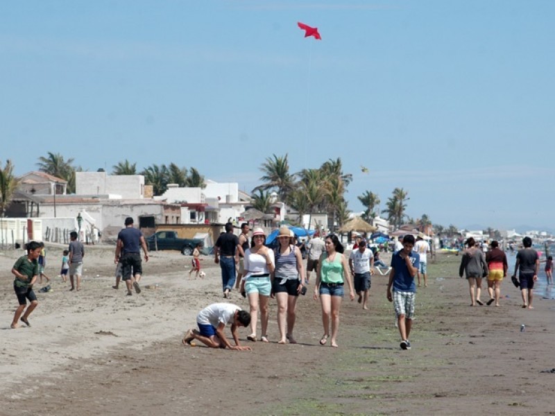 Playas en Huatabampo pudieran cerrar si los contagios repuntan
