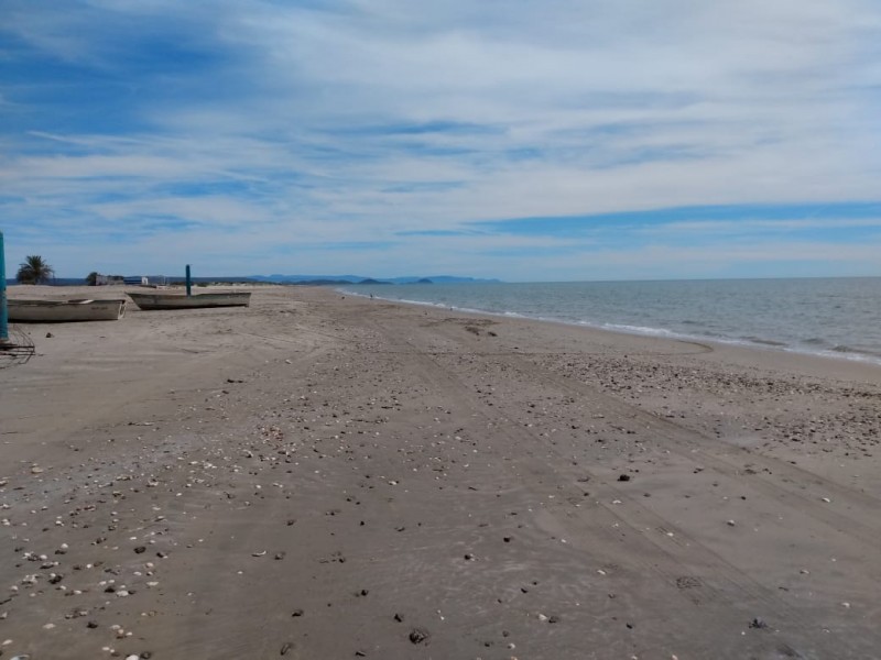 Playas sin visitantes en el Cochorit