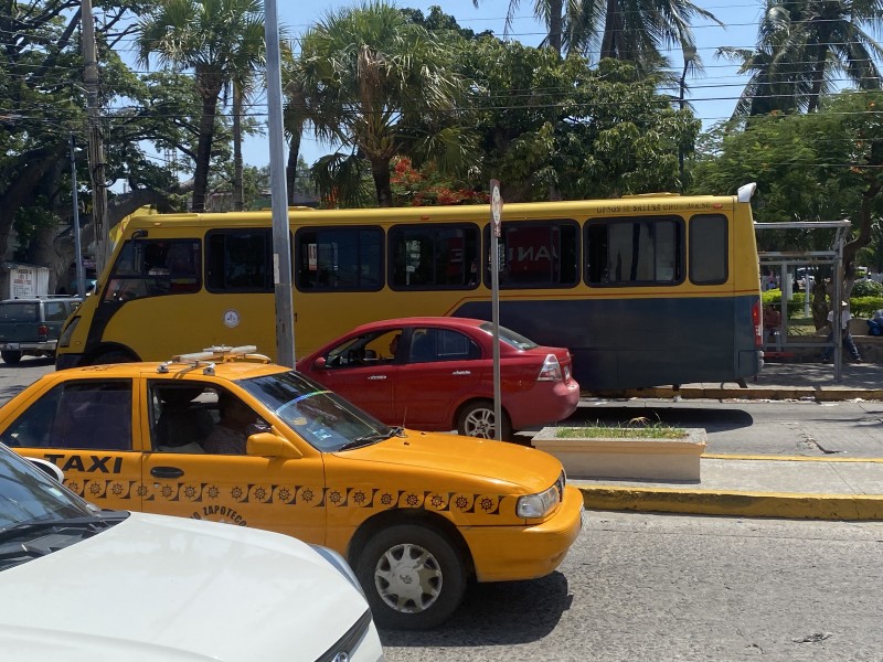 Ciudadanos piden más transporte público en Salina Cruz