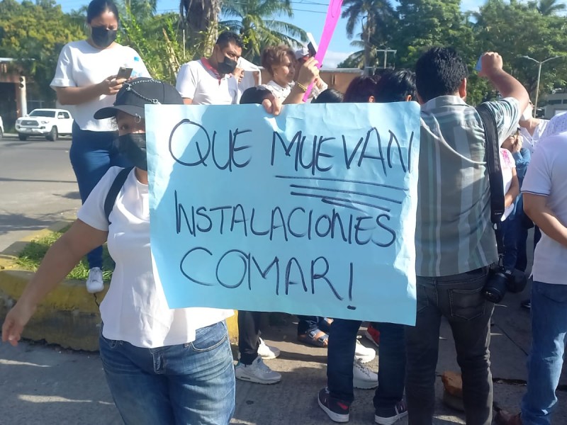 Pobladores en Tapachula exigen la reubicación de la COMAR