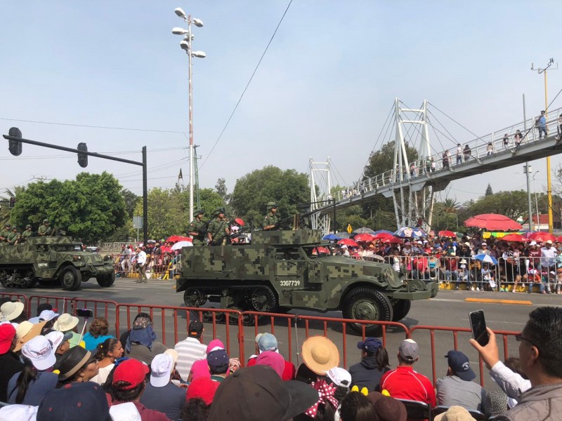 Poblanos disfrutaron Desfile de la #BatalladePuebla