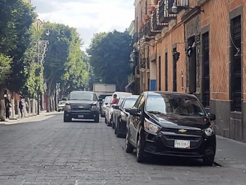 Poblanos siguen sin saber utilizar parquímetros