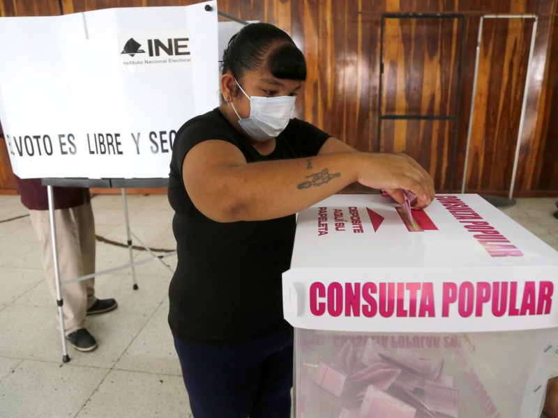 Pocos pero convencidos vota en consulta popular