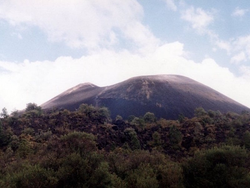Podría estar por nacer un nuevo volcán en Michoacán