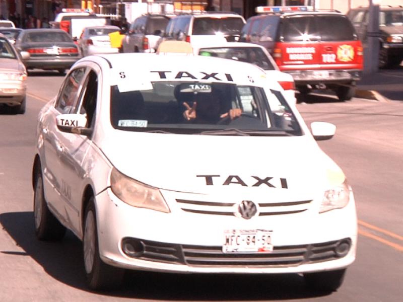 Podría subir las tarifas de taxis