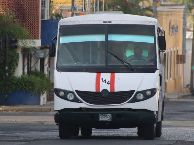 Podrían disminuir y tardar rutas del transporte público por vacaciones