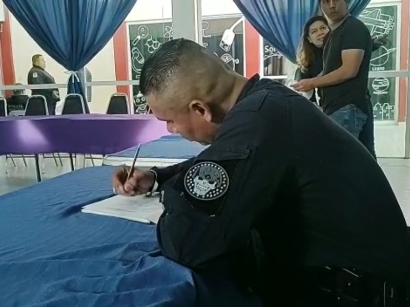 Policía de Ixtlahuacán de los Membrillos se renueva licencia colectiva