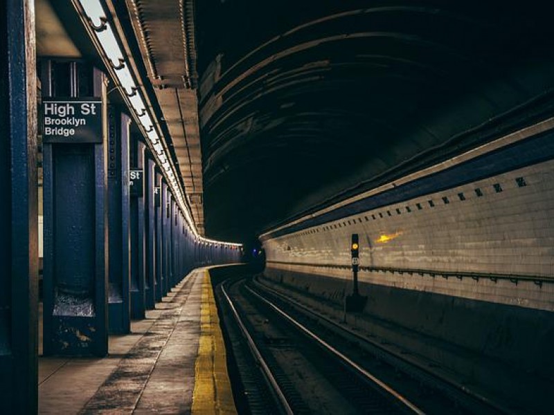 Policía de Nueva York investiga otro tiroteo en el metro