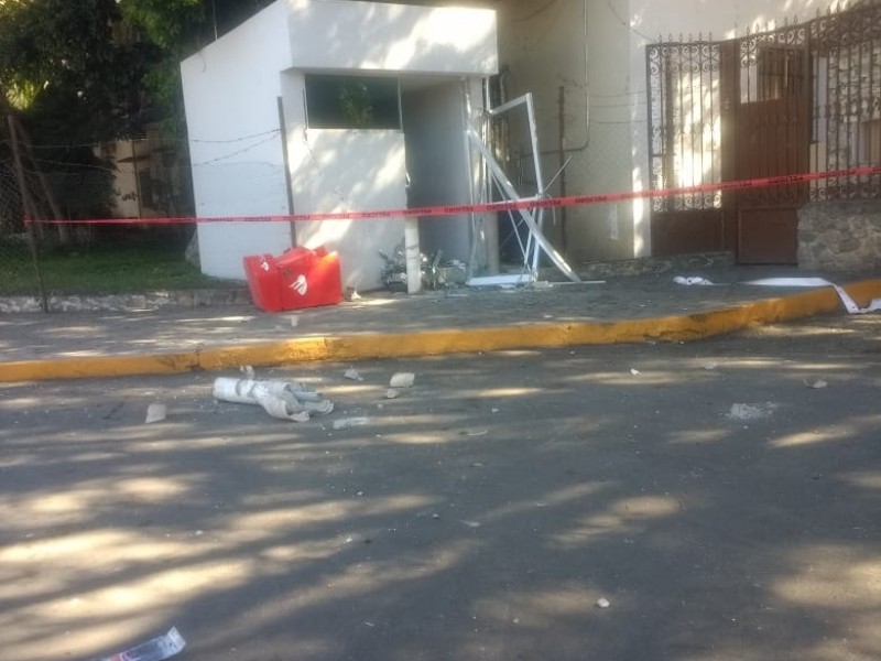 Policía del estado frustra robo de cajero