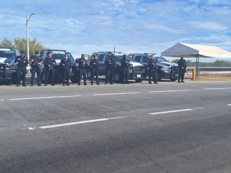 Policía Estatal implementan operativos en carretera Santa Ana-Altar