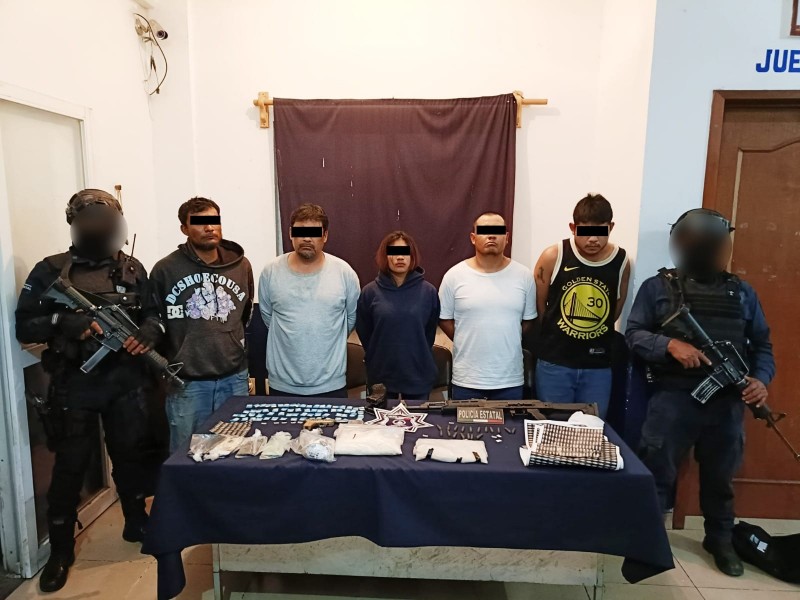 Policía municipal de Oaxaca detiene a presuntos integrantes del CJNG