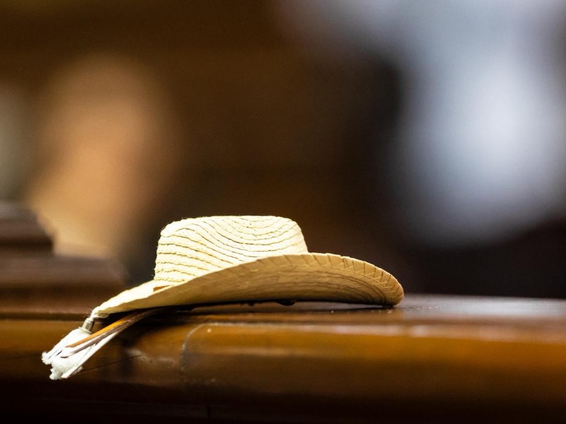 Policía municipal es investigado por disparar a asesino de Carlos Manzo