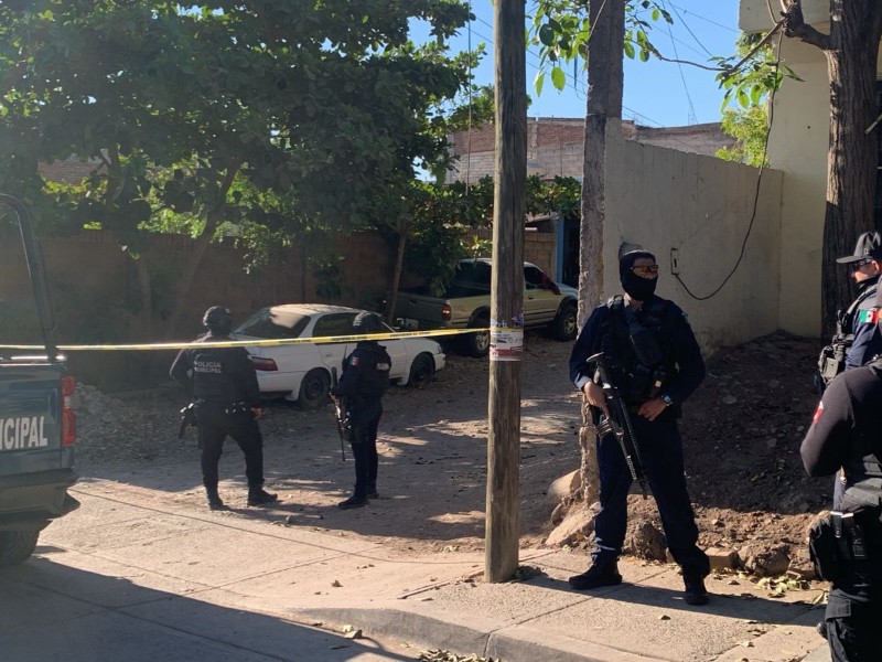 Policía municipal es asesinado frente a su domicilio en Culiacán