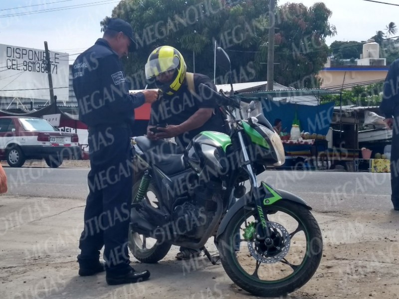 Policía Vial Estatal implementa operativo a motociclistas