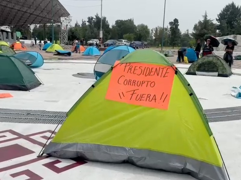 Policías agreden a manifestantes en Cuautitlán Izcalli
